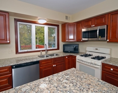6 Heather Ln - Photo Thumbnail 10