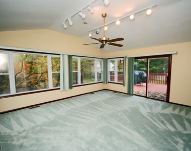 6 Heather Ln - Photo Thumbnail 5