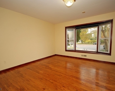 6 Heather Ln - Photo Thumbnail 11