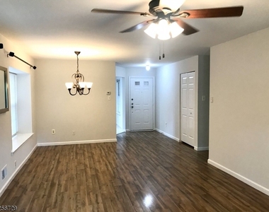 173 Jordans Cir - Photo Thumbnail 9