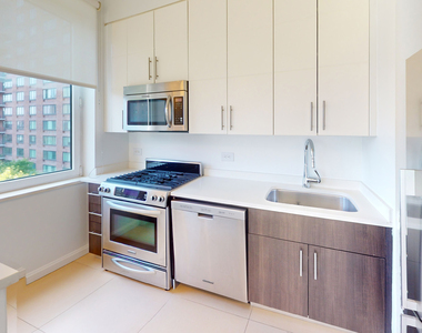 808 Columbus Ave - Photo Thumbnail 1