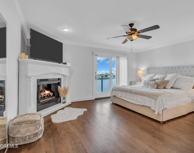 165 Riddle Avenue - Photo Thumbnail 23