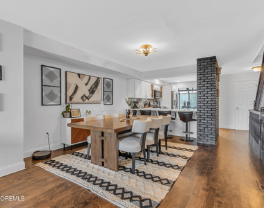 165 Riddle Avenue - Photo Thumbnail 14
