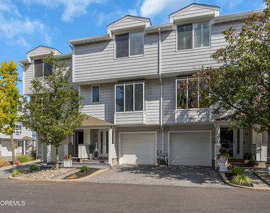 165 Riddle Avenue - Photo Thumbnail 1