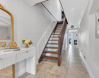 165 Riddle Avenue - Photo Thumbnail 5