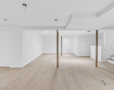 67 Shady Nook Drive - Photo Thumbnail 18