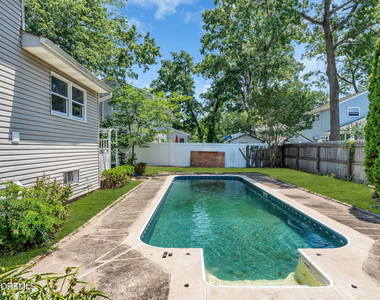67 Shady Nook Drive - Photo Thumbnail 22