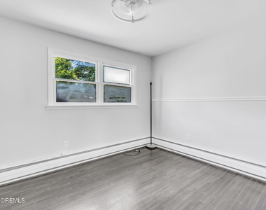 67 Shady Nook Drive - Photo Thumbnail 14
