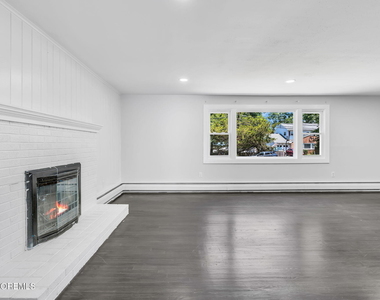 67 Shady Nook Drive - Photo Thumbnail 3