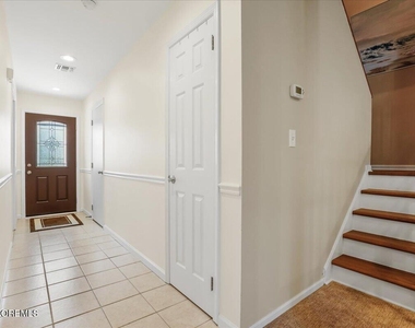 185 Pear Drive - Photo Thumbnail 19