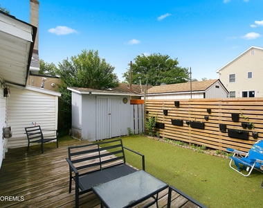 1208 Maplewood Road - Photo Thumbnail 15