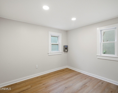 1208 Maplewood Road - Photo Thumbnail 11