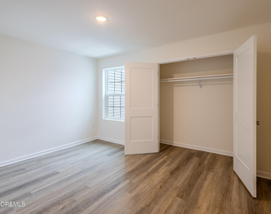 213 Harley Lane - Photo Thumbnail 24