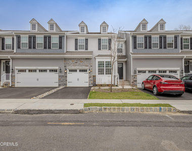 213 Harley Lane - Photo Thumbnail 1
