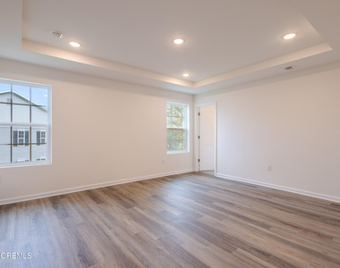 213 Harley Lane - Photo Thumbnail 19