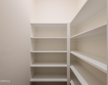 213 Harley Lane - Photo Thumbnail 15