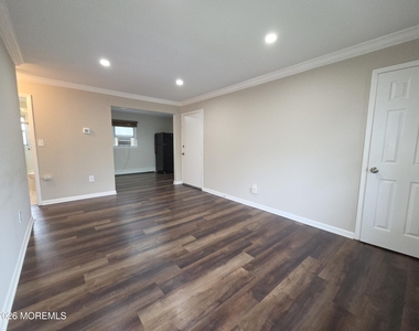 1 George Street - Photo Thumbnail 16