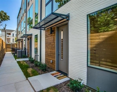 4419 Cabell Drive - Photo Thumbnail 1