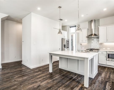 2180 Bennett Avenue - Photo Thumbnail 7