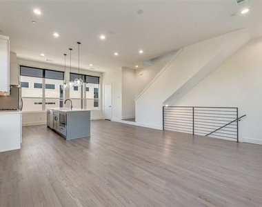 4718 Bryan Street - Photo Thumbnail 1