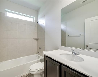 1216 Blanco Trail - Photo Thumbnail 25