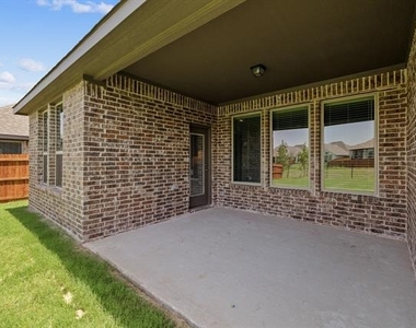 1216 Blanco Trail - Photo Thumbnail 6