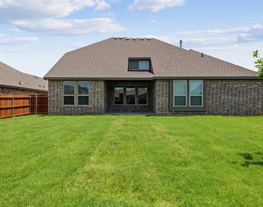 1216 Blanco Trail - Photo Thumbnail 4