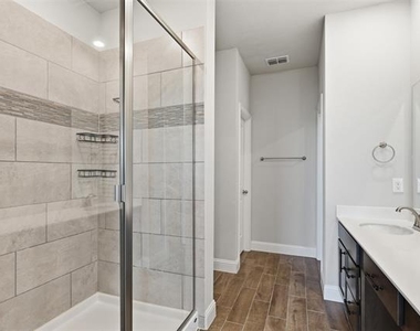 8200 Korat Vista - Photo Thumbnail 13