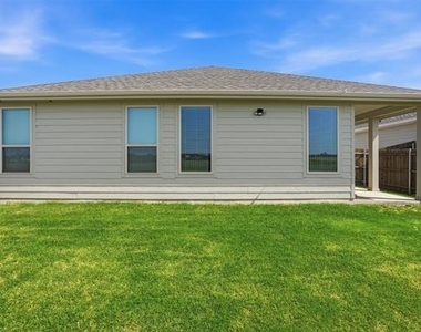 8200 Korat Vista - Photo Thumbnail 25