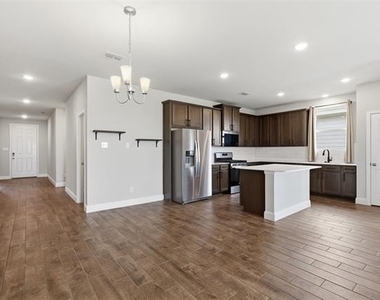 8200 Korat Vista - Photo Thumbnail 2