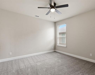 8200 Korat Vista - Photo Thumbnail 7
