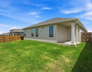 8200 Korat Vista - Photo Thumbnail 24