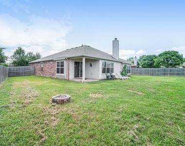 1327 Primrose Drive - Photo Thumbnail 21