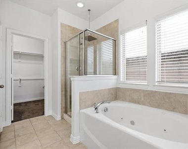 808 Bird Creek Drive - Photo Thumbnail 20