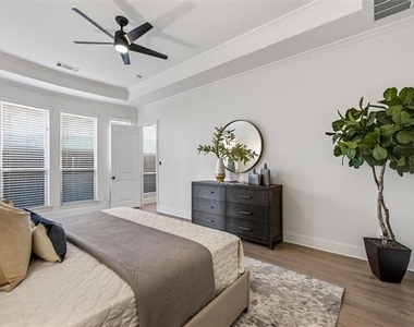 416 King Galloway Drive - Photo Thumbnail 11