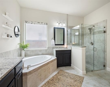 2804 Seabiscuit Road - Photo Thumbnail 16