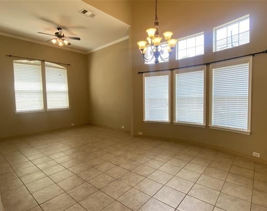 12273 Angelo Drive - Photo Thumbnail 8