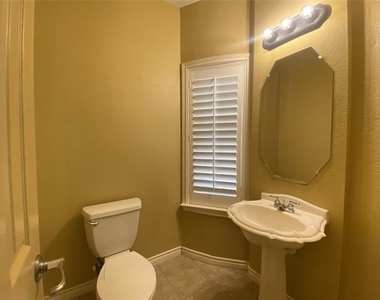 12273 Angelo Drive - Photo Thumbnail 13