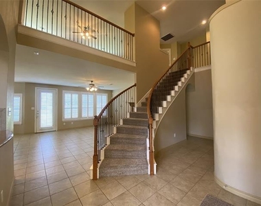 12273 Angelo Drive - Photo Thumbnail 2