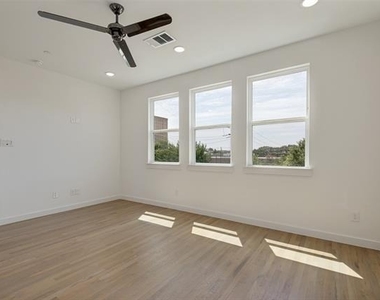 1510 N Washington Avenue - Photo Thumbnail 7