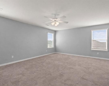 2800 Weston Road - Photo Thumbnail 16