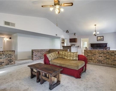 7612 Jerome Drive - Photo Thumbnail 1