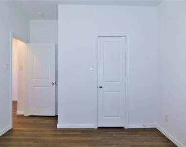1624 Da Vinci Drive - Photo Thumbnail 14