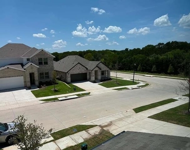 410 Stagg Street - Photo Thumbnail 20