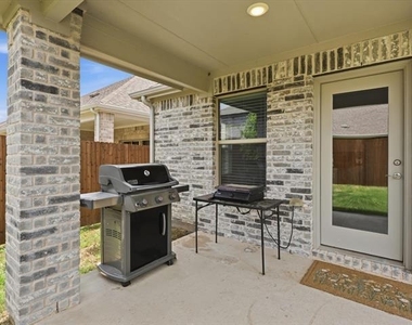 410 Dempsey Drive - Photo Thumbnail 22