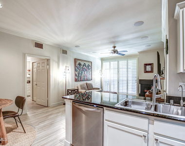 7009 E Acoma Drive - Photo Thumbnail 6