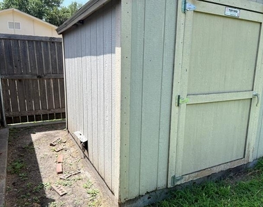 2830 Fern Glen Drive - Photo Thumbnail 19