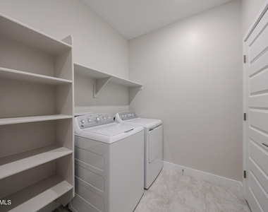 26122 N 170th Avenue - Photo Thumbnail 15