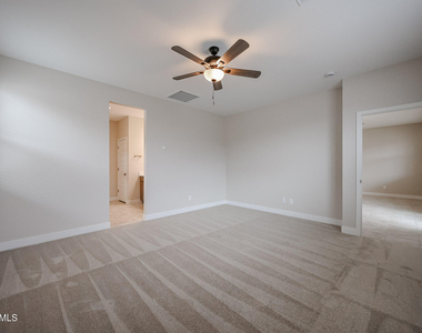 26122 N 170th Avenue - Photo Thumbnail 7