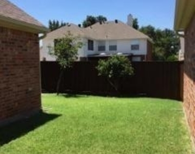 4408 Jenkins Drive - Photo Thumbnail 13